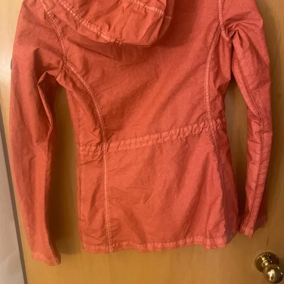 Bench. Spring jacket - Picture 5 of 6